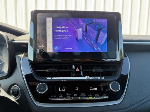 Used 2023 Toyota Corolla SE FWD image 14