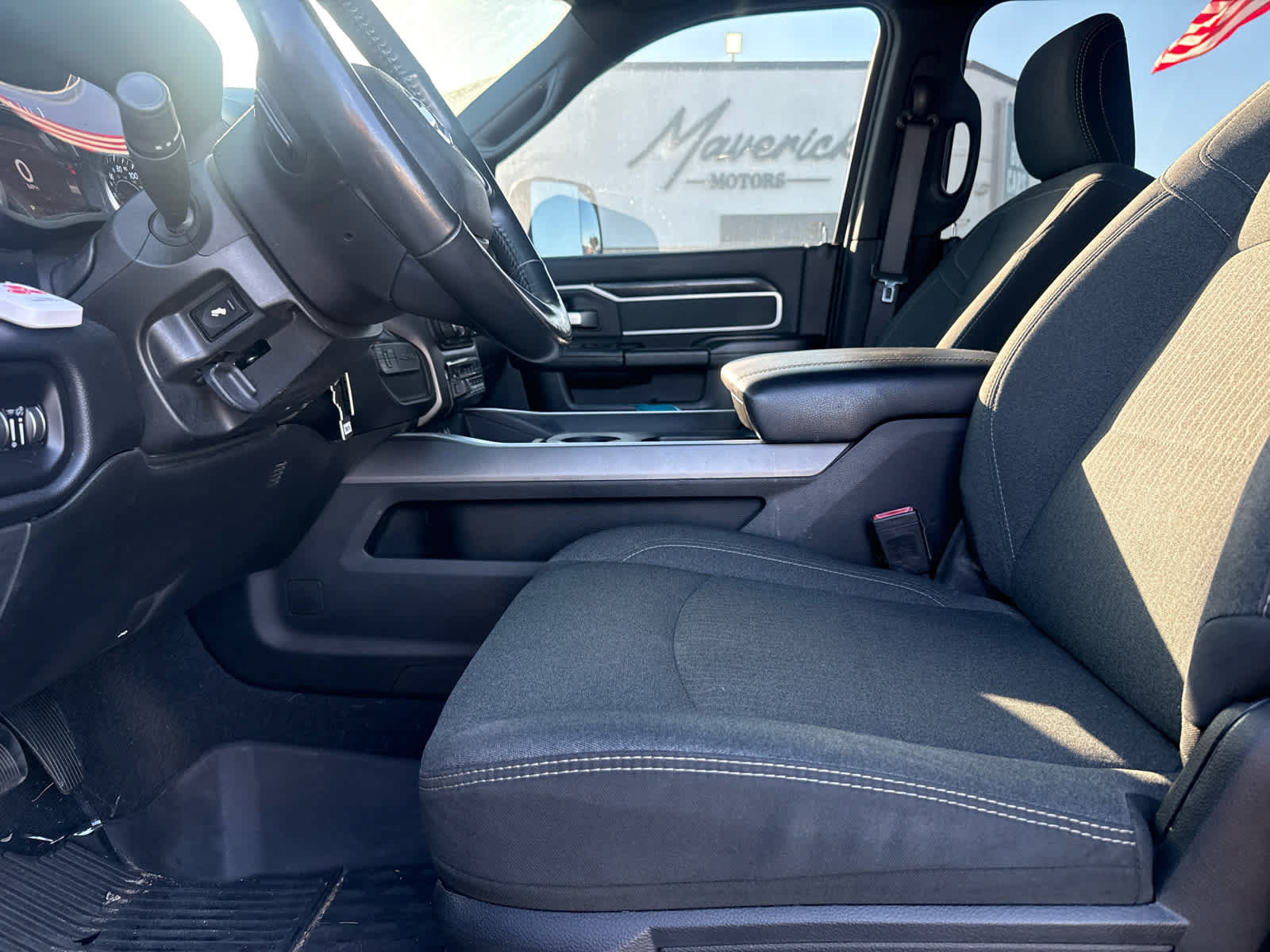 Used 2020 RAM 2500 Big Horn w/ Level 2 Equipment Group AWD/4WD image 5