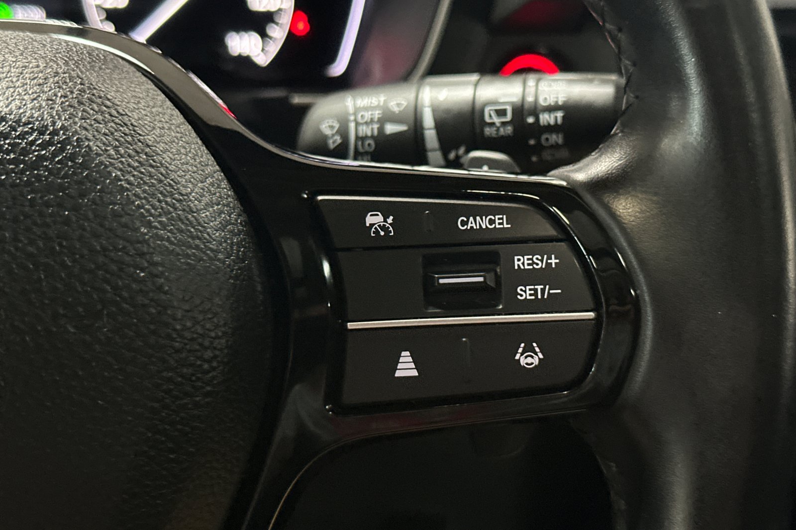 Used 2023 Honda Pilot Touring image 39