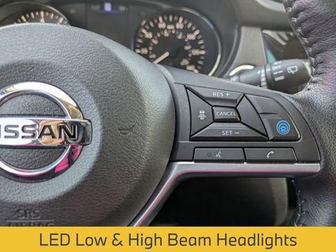 Used 2022 Nissan Rogue Sport SL w/ Premium Package image 20