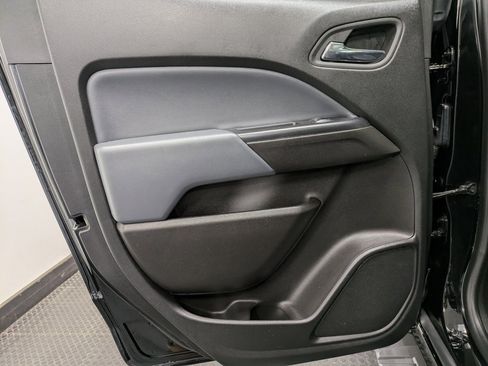 Used 2020 Chevrolet Colorado Z71 image 22