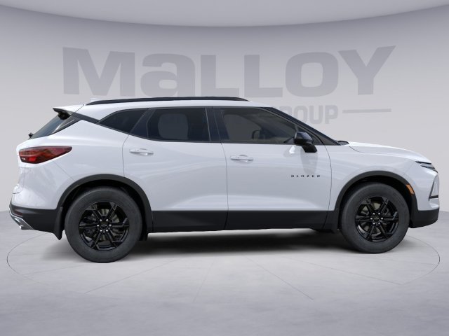 New 2026 Chevrolet Blazer LT w/ Midnight/Sport Edition AWD/4WD image 6