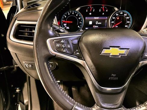 Used 2021 Chevrolet Equinox LT AWD/4WD image 24