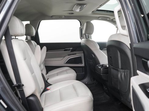 Used 2020 Kia Telluride S AWD/4WD image 12
