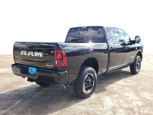 New 2025 RAM 3500 Laramie AWD/4WD image 4