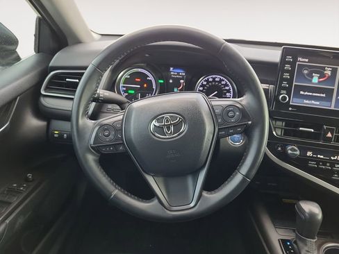 Used 2023 Toyota Camry SE w/ Audio Upgrade Package image 12