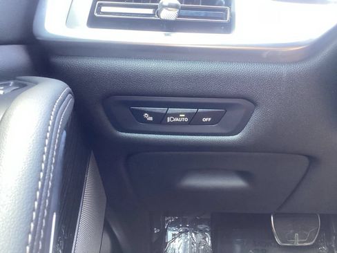 Used 2026 BMW X5 xDrive40i AWD/4WD image 32