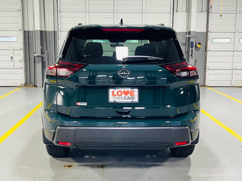 New 2026 Nissan Rogue Dark Armor FWD image 13