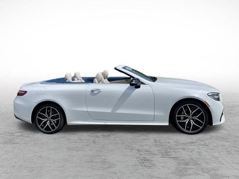 Used 2023 Mercedes-Benz E 450 4MATIC Cabriolet image 4