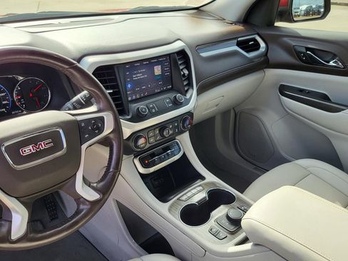 Certified 2022 GMC Acadia SLT w/ Technology Package image 25