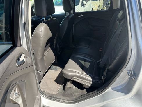 Used 2017 Ford Escape Titanium image 19