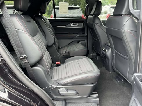 New 2026 Ford Explorer ST-Line w/ ST-Line Street Pack AWD/4WD image 14