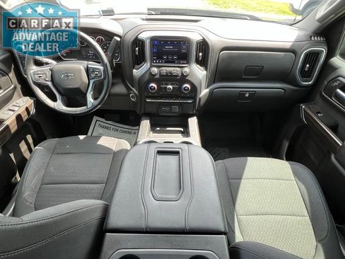 Used 2022 Chevrolet Silverado 1500 RST image 2
