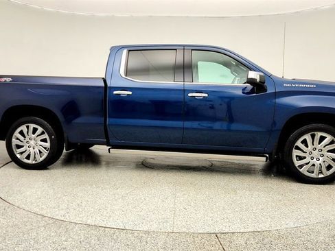 Used 2019 Chevrolet Silverado 1500 LTZ w/ LTZ Premium Package image 4