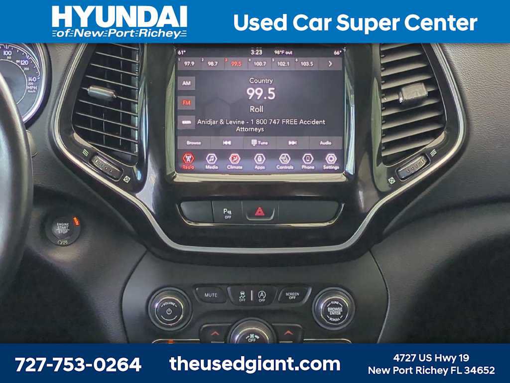 Used 2019 Jeep Cherokee Limited FWD image 20
