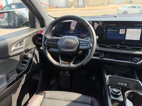 Used 2026 Chevrolet Equinox RS w/ Convenience Package III AWD/4WD image 31