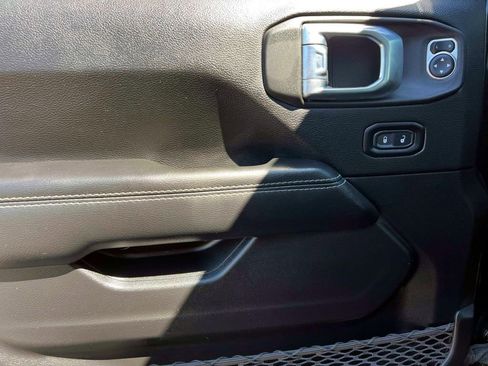 Used 2022 Jeep Wrangler Unlimited Sahara 4xe w/ Cold Weather Group image 15