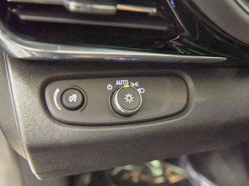 Used 2024 Buick Envista Avenir image 20