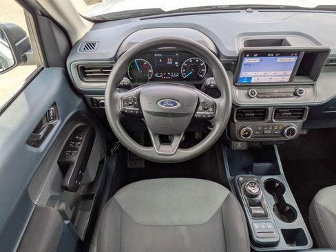 Used 2023 Ford Maverick XL image 27