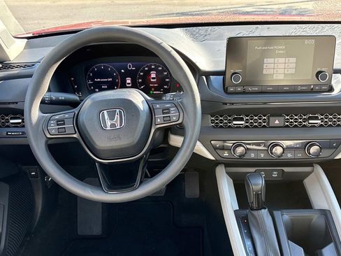 Used 2025 Honda Accord SE image 16
