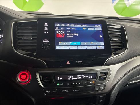 Used 2023 Honda Passport EX-L image 13