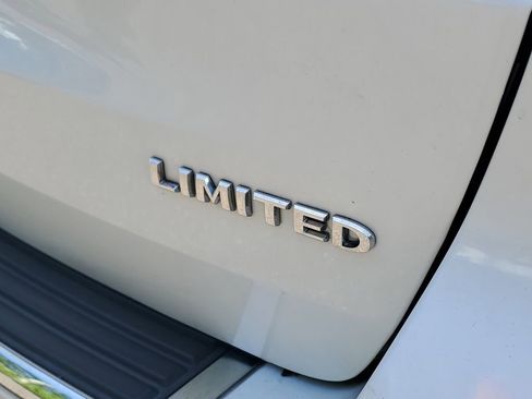 Used 2019 Jeep Grand Cherokee Limited image 8