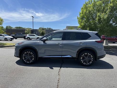 Certified 2025 Nissan Rogue Platinum w/ Platinum Premium Package AWD/4WD image 6