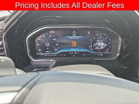Used 2025 Chevrolet Silverado 1500 LT Trail Boss w/ Convenience Package II AWD/4WD image 6