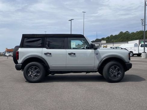 New 2026 Ford Bronco Big Bend AWD/4WD image 2