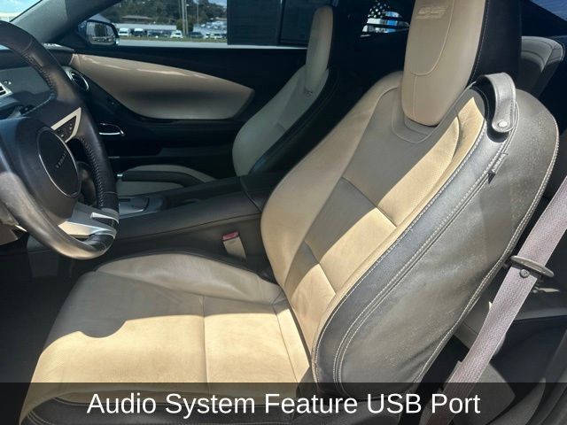 Used 2010 Chevrolet Camaro SS w/ RS Package RWD image 11