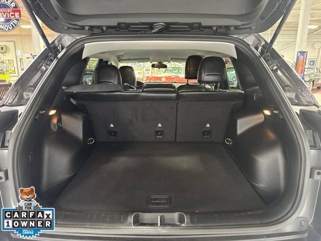 Used 2019 Jeep Cherokee Latitude Plus AWD/4WD image 37