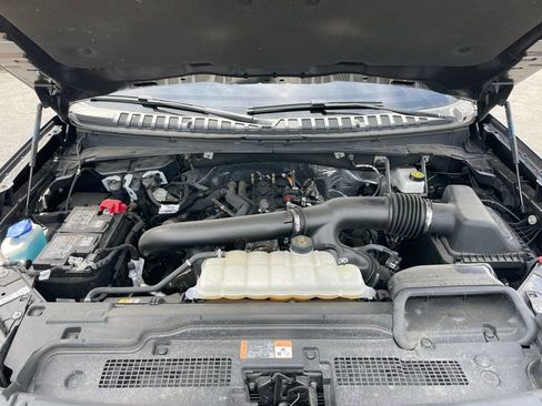 Used 2025 Ford Expedition Platinum w/ Stealth Appearance Package AWD/4WD image 51