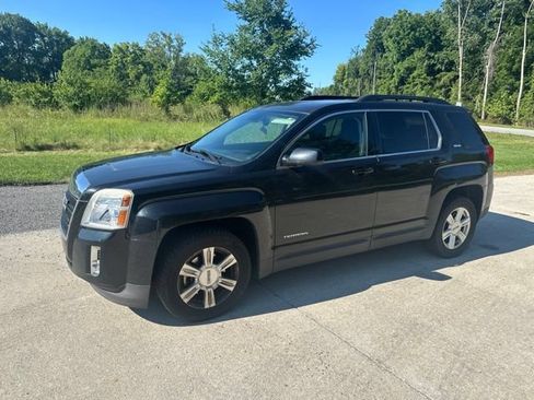 Used 2014 GMC Terrain SLE w/ Convenience Package FWD image 4