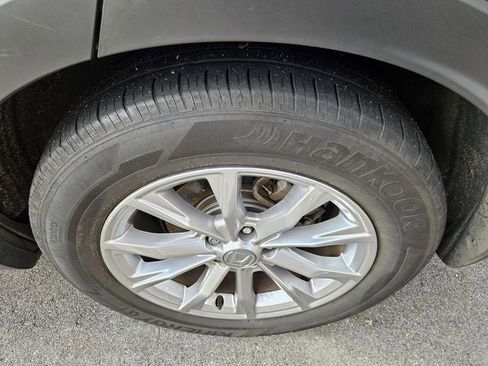 Used 2024 Honda CR-V EX-L image 12