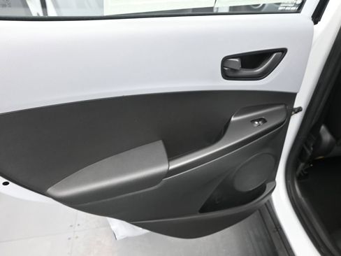 Used 2020 Hyundai Kona SE image 24