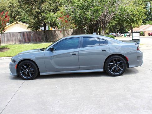 Used 2019 Dodge Charger GT RWD image 3