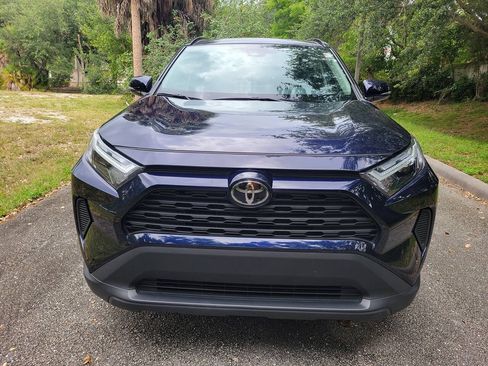 Used 2025 Toyota RAV4 XLE FWD image 2