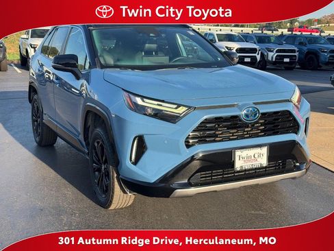 Used 2024 Toyota RAV4 XSE w/ Advanced Technology Package AWD/4WD image 1