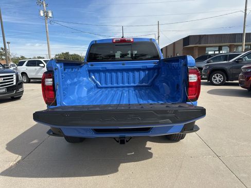 New 2026 GMC Canyon Elevation w/ Convenience Package image 14