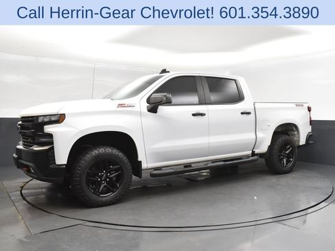 Used 2021 Chevrolet Silverado 1500 LT Trail Boss AWD/4WD image 3