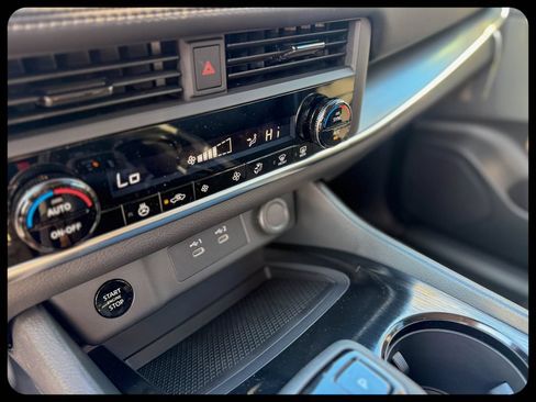 New 2026 Nissan Rogue SV w/ Cold Weather Package FWD image 27