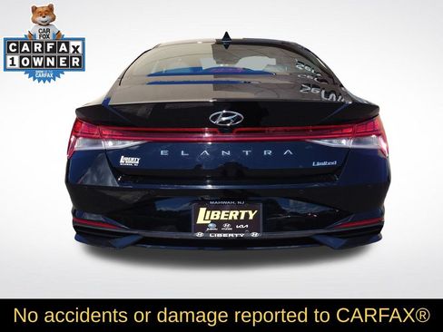 Certified 2023 Hyundai Elantra Limited FWD image 5