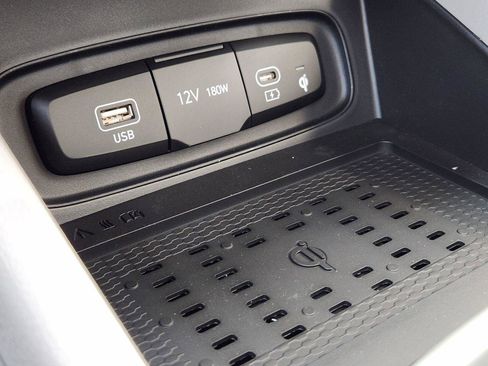 New 2026 Hyundai Venue SEL image 17