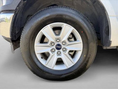 Used 2018 Ford F150 XL w/ Equipment Group 101A Mid AWD/4WD image 25