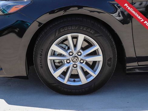 Used 2025 Toyota Camry LE w/ Convenience Package FWD image 10