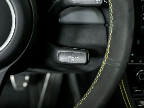 Used 2020 Porsche 718 Cayman GT4 image 26