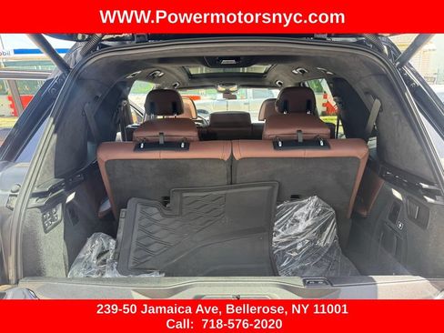 Used 2023 BMW X7 M60i w/ Executive Package AWD/4WD image 38