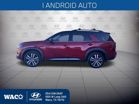Used 2024 Nissan Pathfinder Platinum image 6