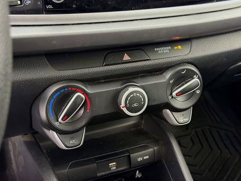 Used 2021 Kia Rio S image 17