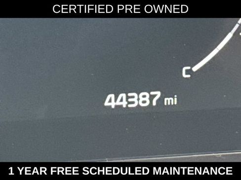 Used 2024 Kia Carnival SX FWD image 28